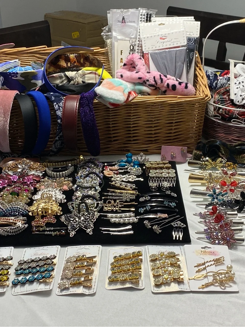 100 Piece Hair Accessory Reseller Lot Boutique Closeout Headbands Clips Bows